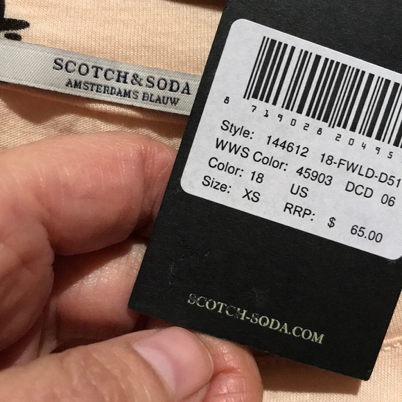 Super cute! NWT : Scotch & Soda Tee size XS - Picture 4 of 5